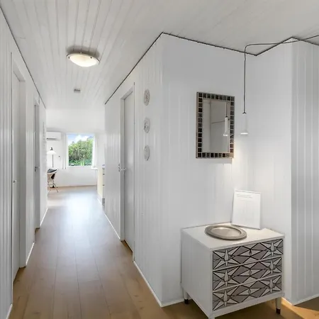 Violeta - 250m From The Sea By Interhome